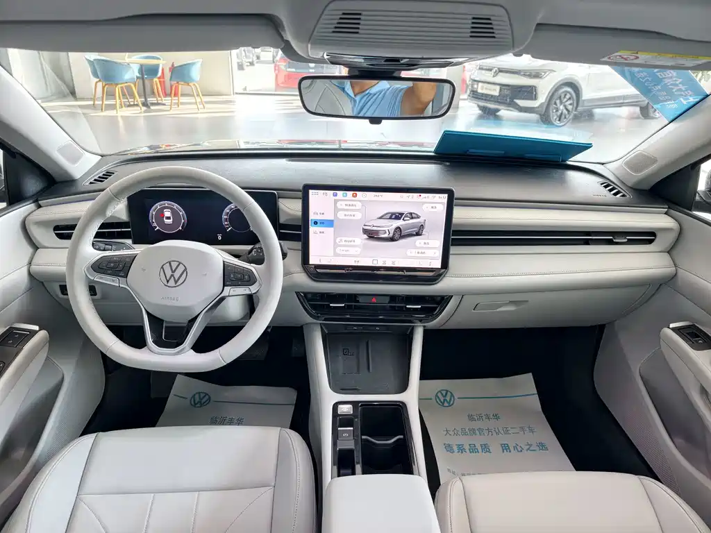 Volkswagen Lavida — миниатюра 6