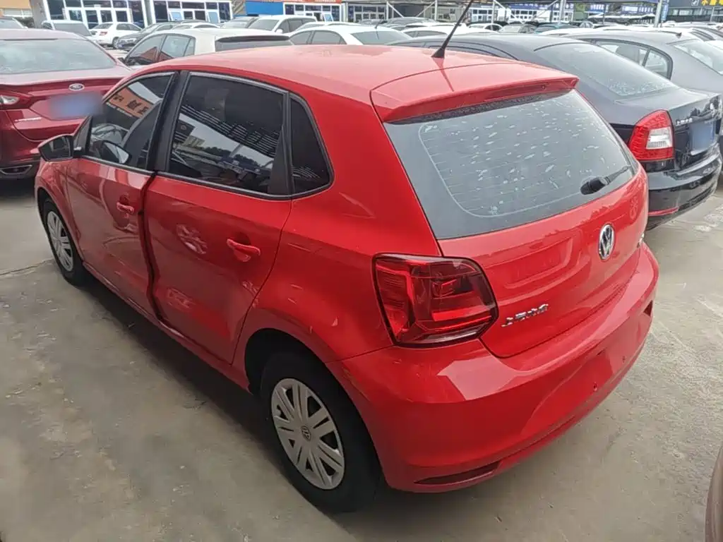 Volkswagen Polo — миниатюра 5