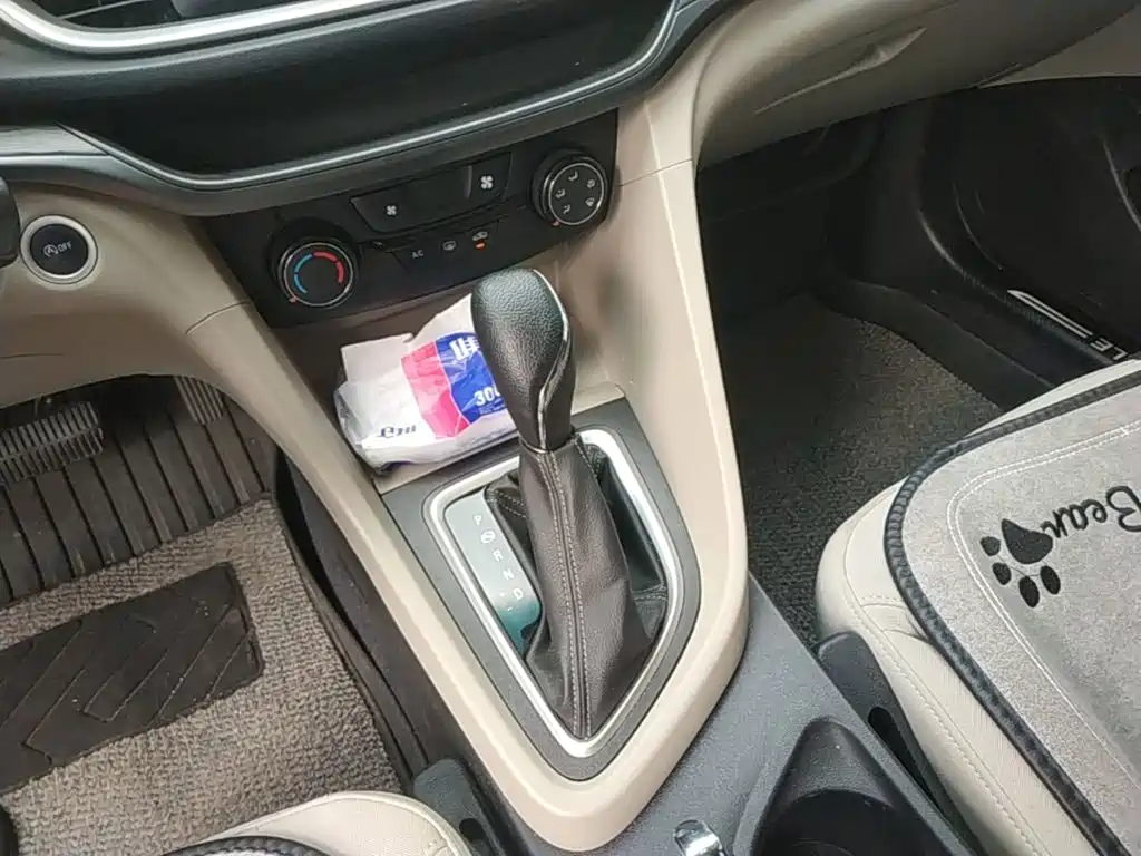 Buick Excelle — миниатюра 14