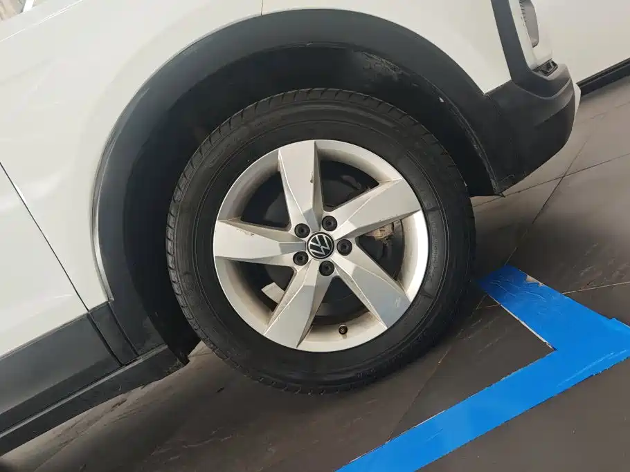Volkswagen T-Cross — миниатюра 6