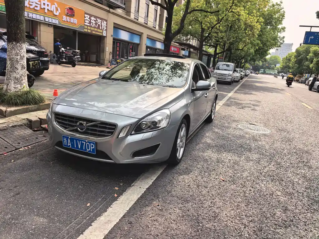 Volvo S60 (Import) 2012