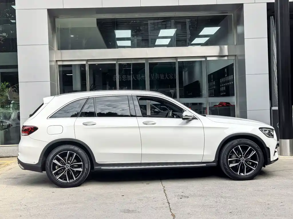 Mercedes-Benz GLC — миниатюра 4