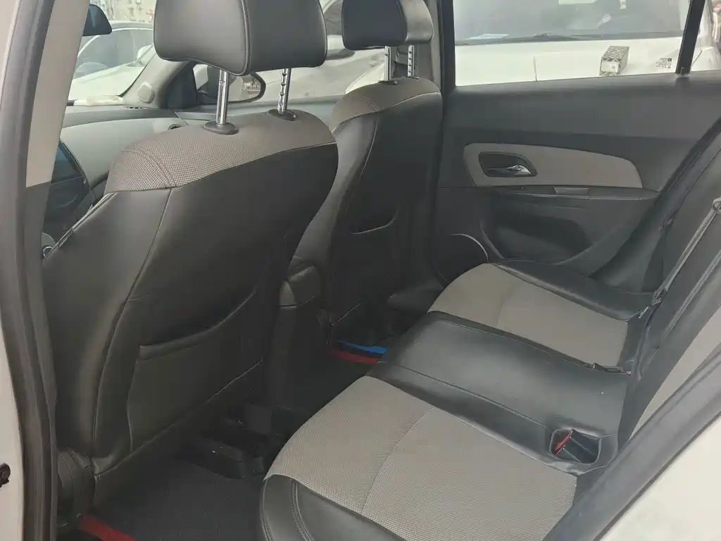 Chevrolet Cruze — миниатюра 3