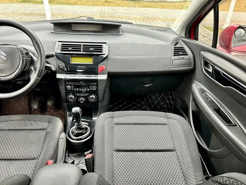 Citroen C-Quatre — миниатюра 18