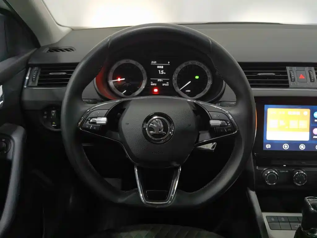 Skoda Octavia — миниатюра 11