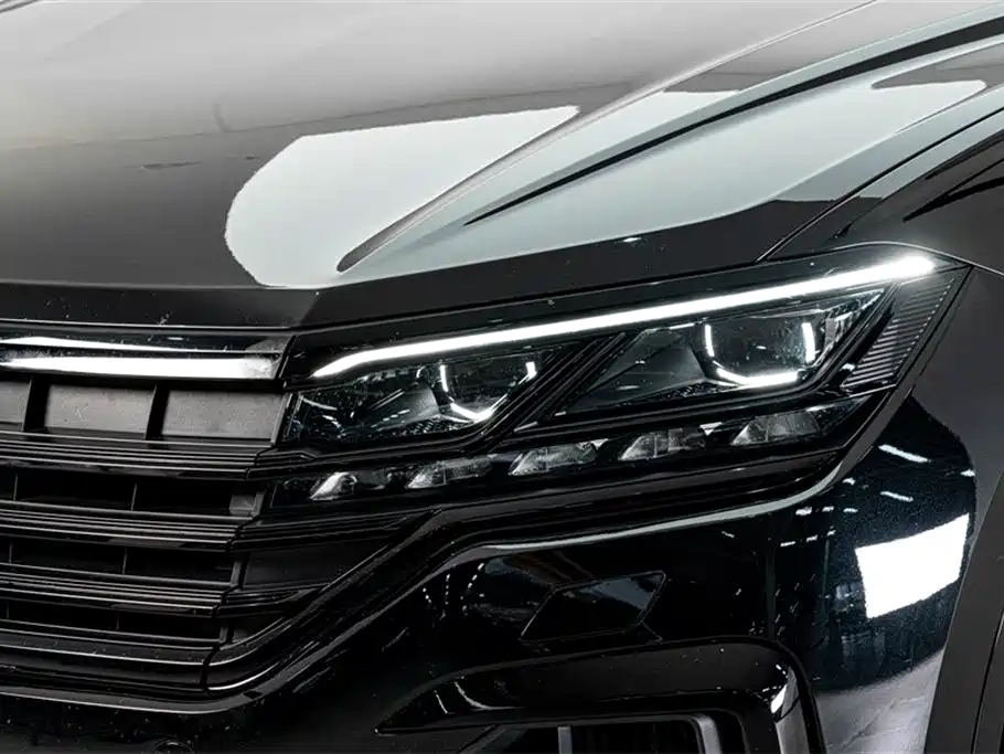 Volkswagen Touareg 2022 3.0TSI Sport