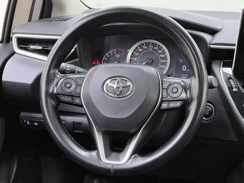 Toyota Corolla — миниатюра 13