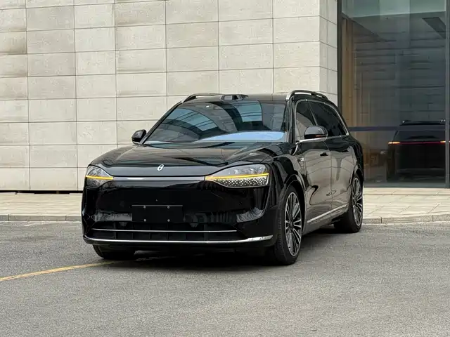 AITO ASK THE WORLD M9 2024