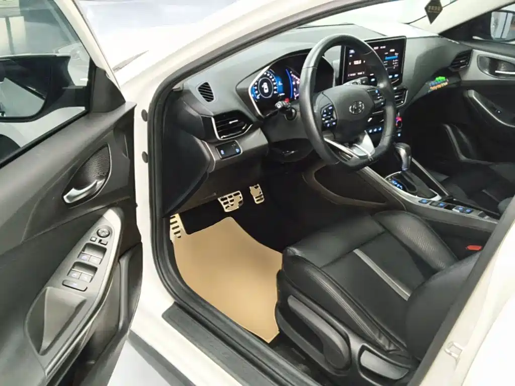 Hyundai Fista — миниатюра 12