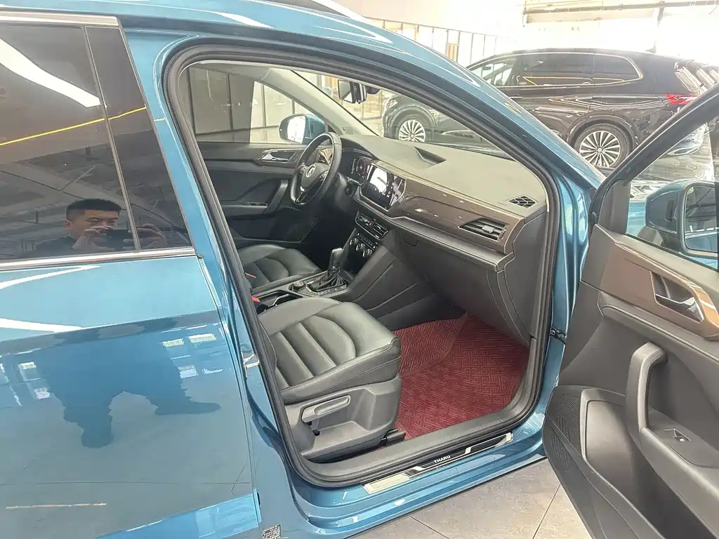 Volkswagen Tharu — миниатюра 9