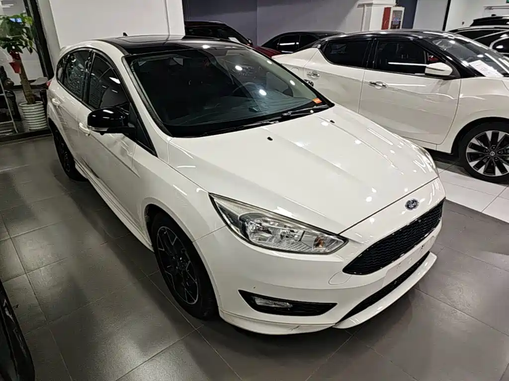 Ford Focus — миниатюра 4