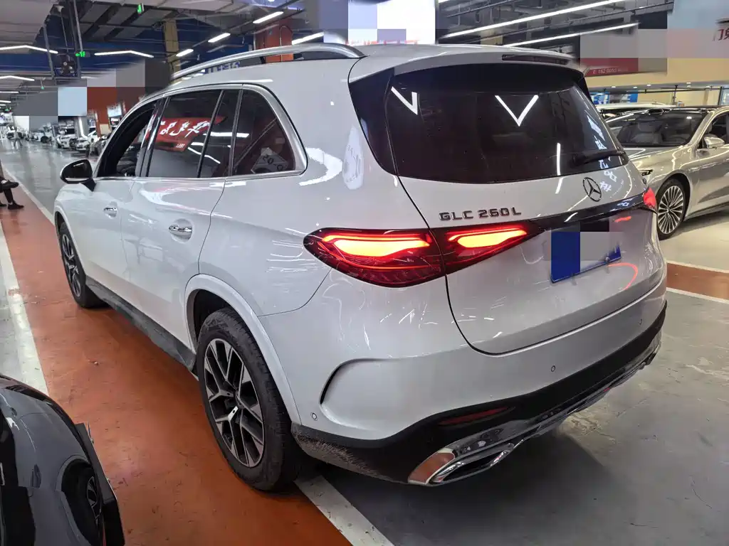 Mercedes-Benz GLC — миниатюра 9