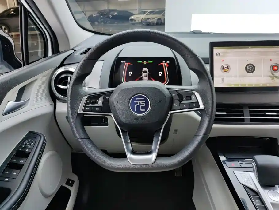 BYD Yuan Pro — миниатюра 15