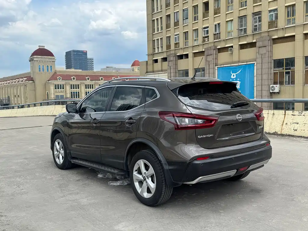 Nissan Qashqai — миниатюра 16