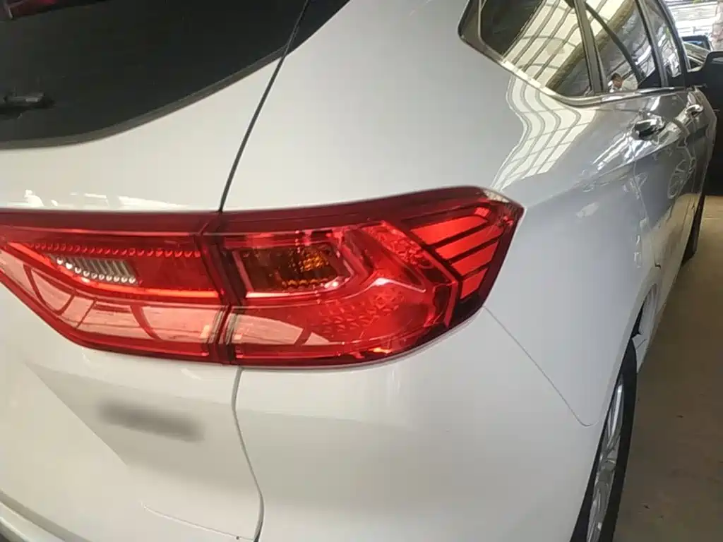 Haval M6 — миниатюра 8