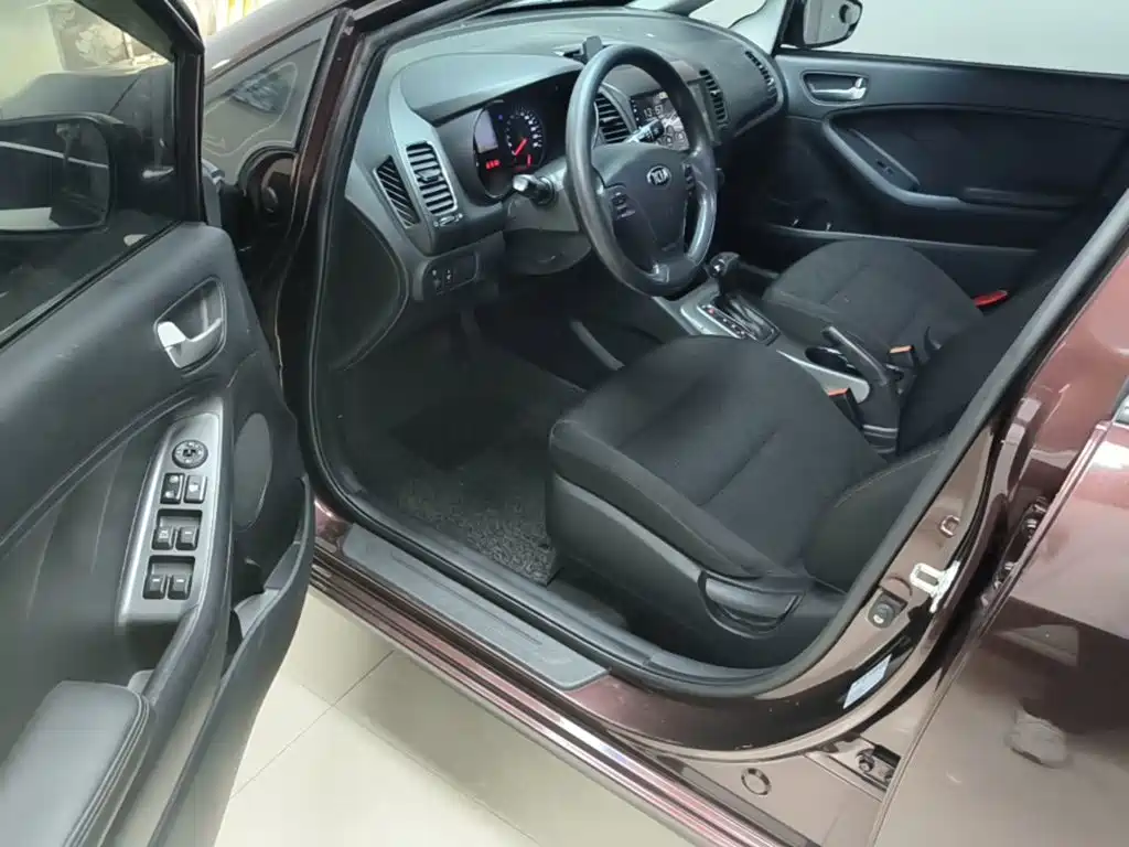 Kia K3 — миниатюра 16