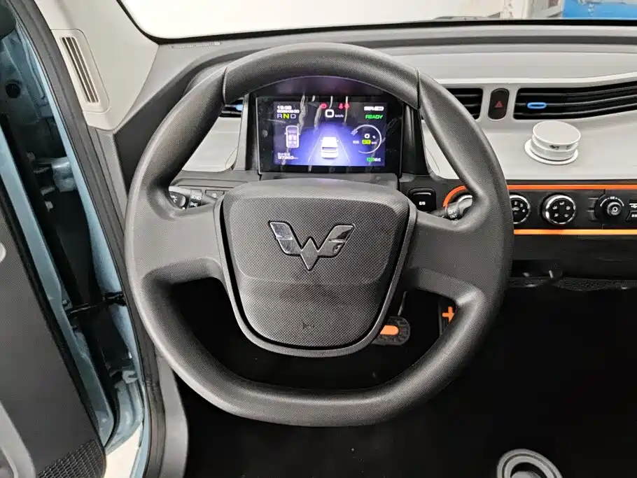 Wuling MINIEV — миниатюра 15
