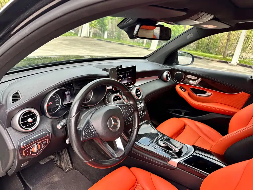Mercedes-Benz GLC — миниатюра 11