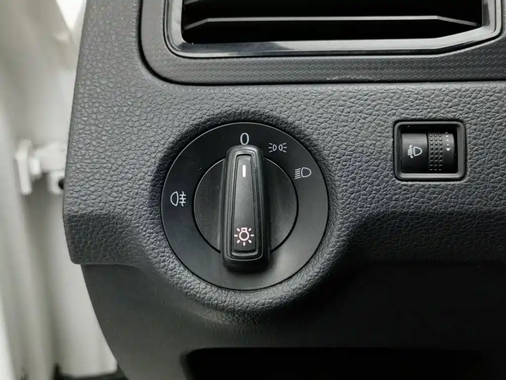 Volkswagen Santana — миниатюра 21