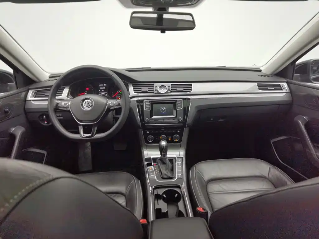 Volkswagen Passat — миниатюра 5