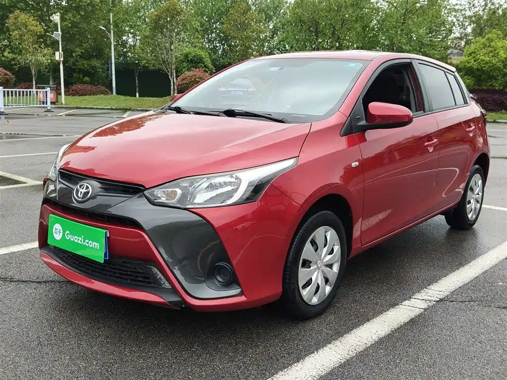 Toyota Yaris L 2019