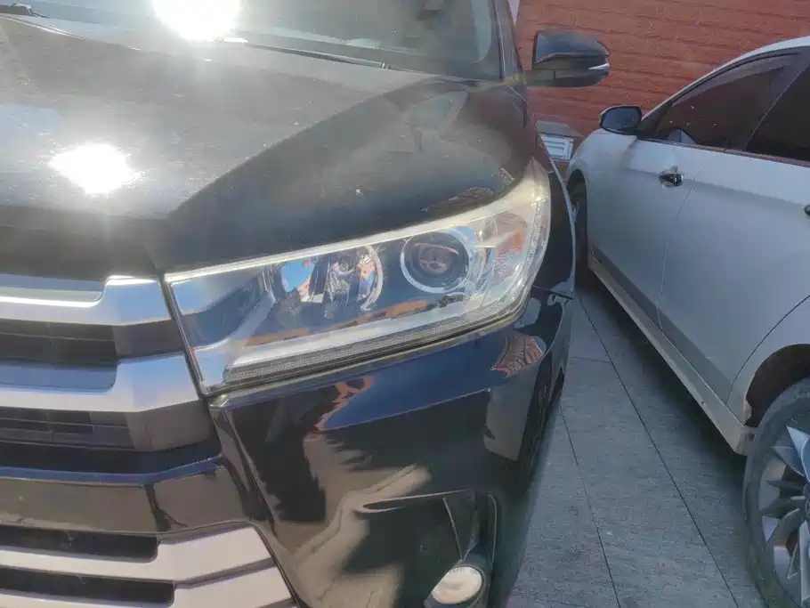 Toyota Highlander — миниатюра 5