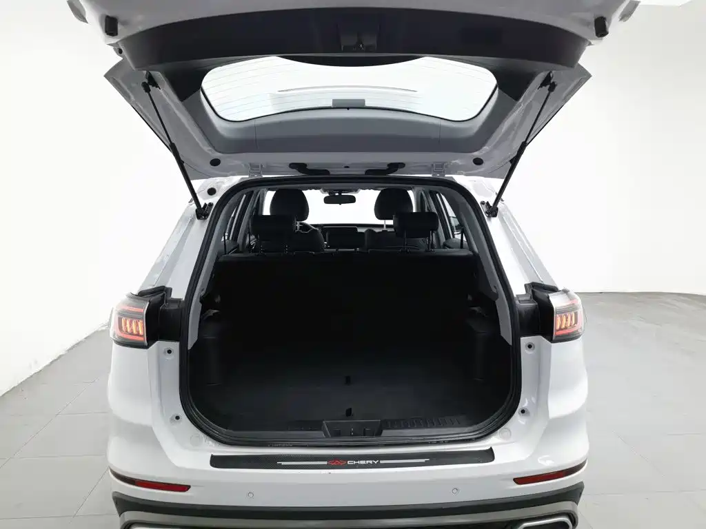Chery Tiggo 8 — миниатюра 16