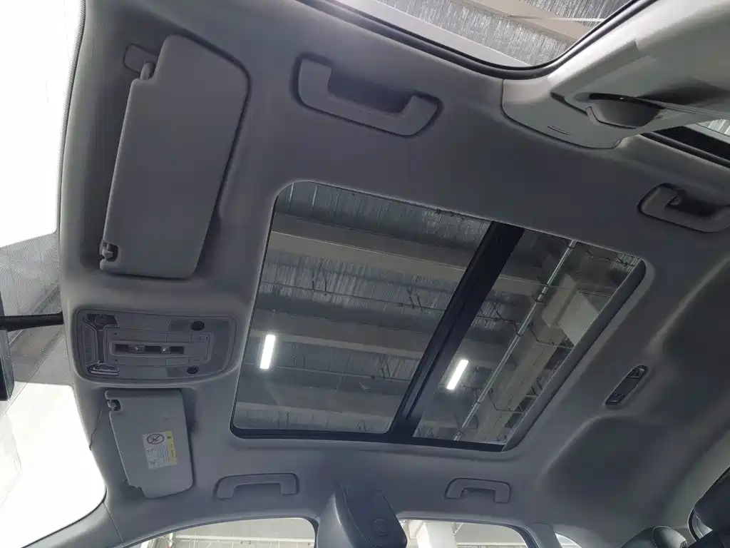 Audi Q3 — миниатюра 14