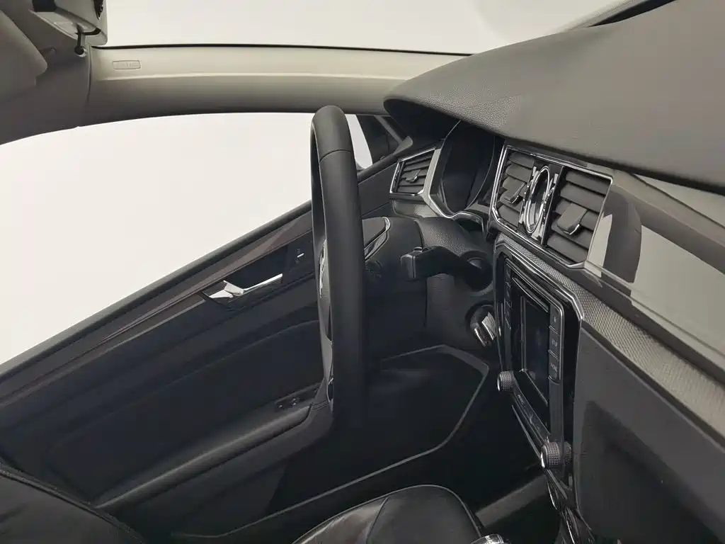 Volkswagen Passat — миниатюра 22