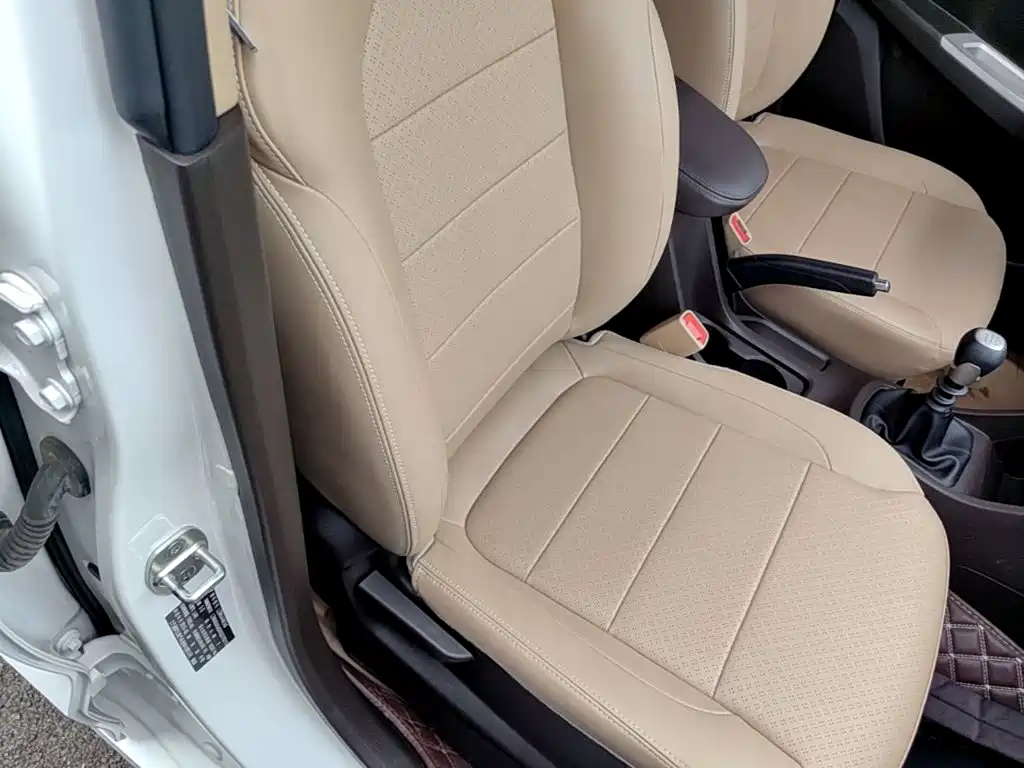 Wuling Hongguang — миниатюра 25