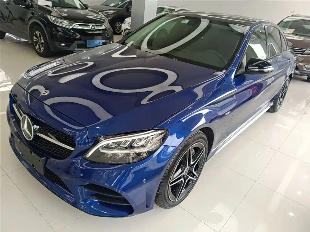Mercedes-Benz C-Class 2021