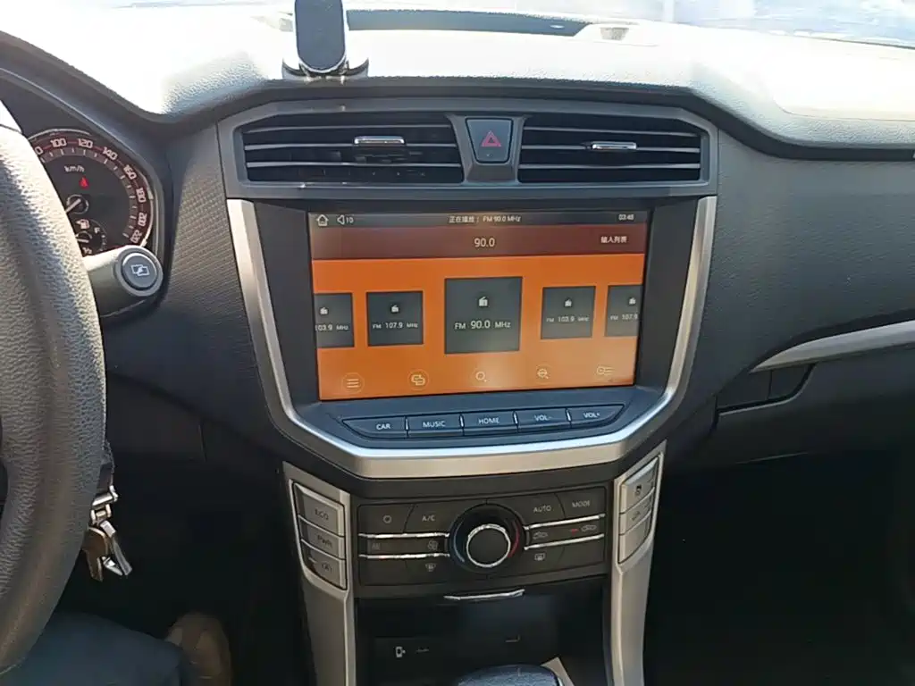 MAXUS T60 — миниатюра 13
