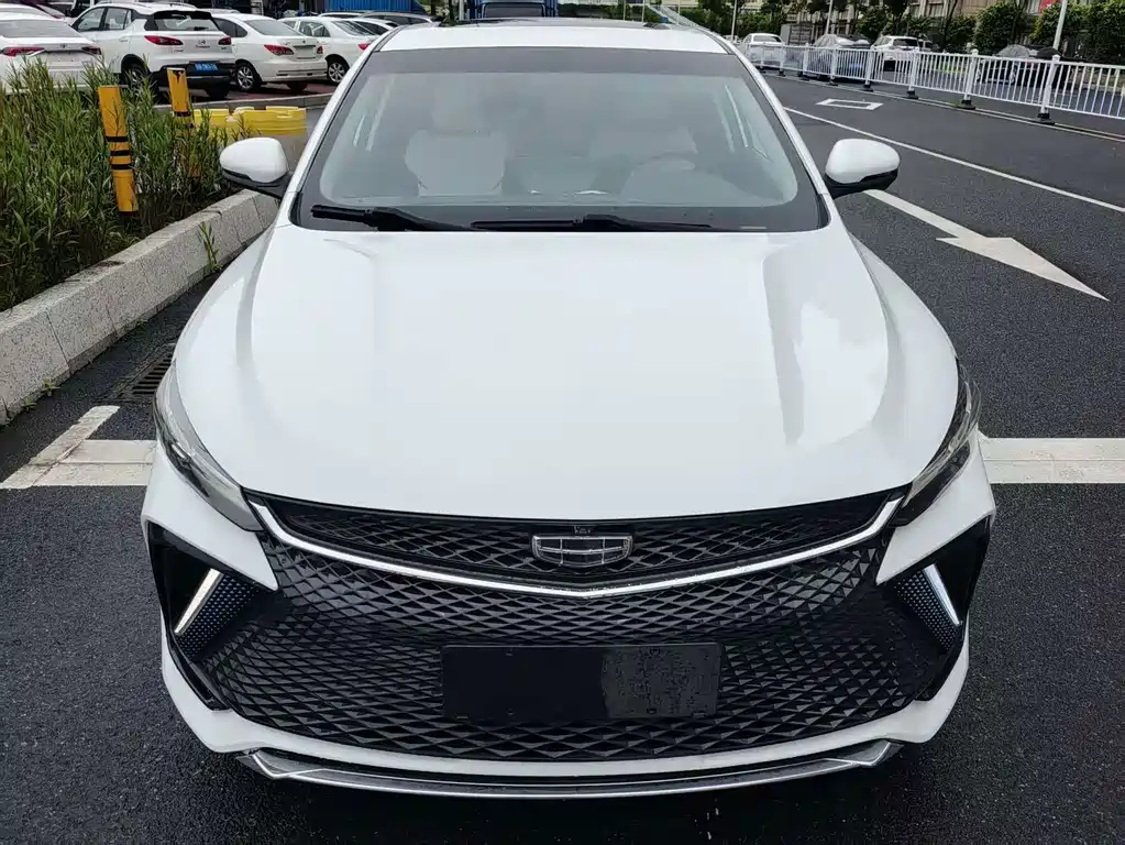 Geely Emgrand L — миниатюра 2