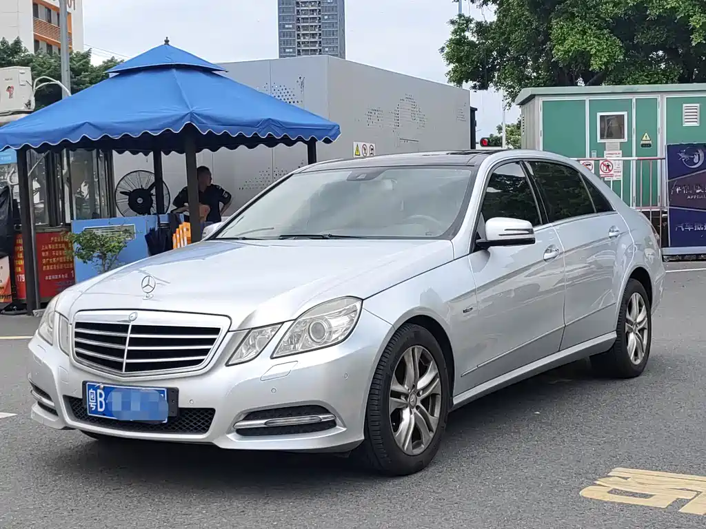 Mercedes-Benz E-Class 2011 E 300 L Fashion Premium Type