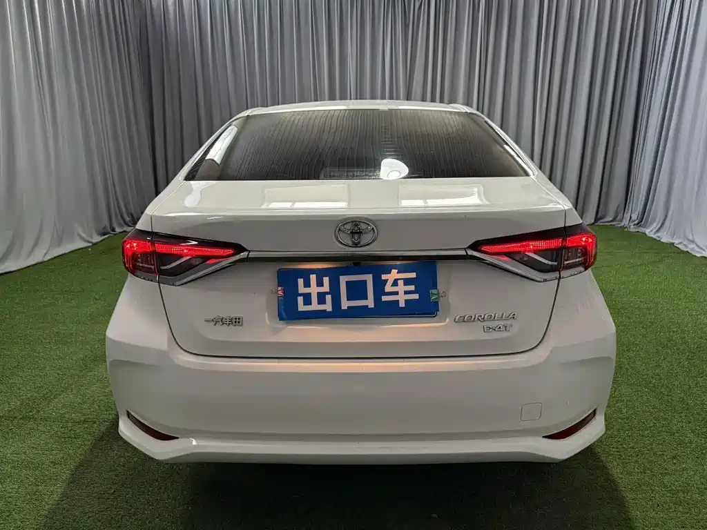 Toyota Corolla — миниатюра 5