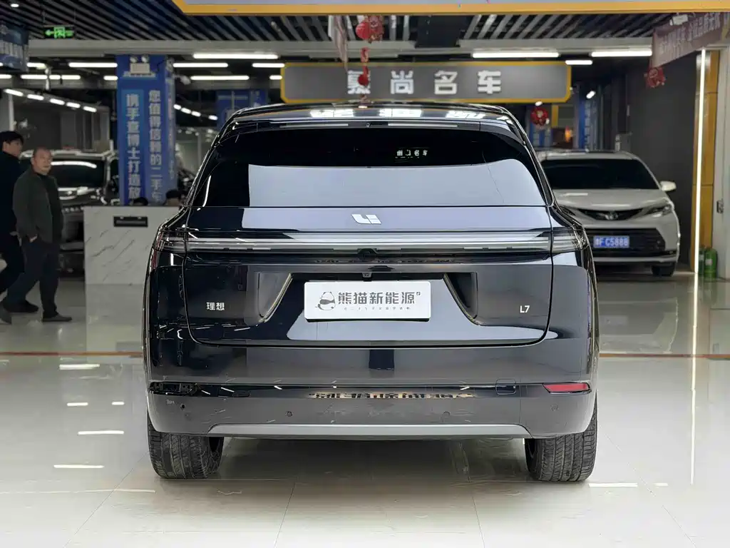Li Auto IDEAL L7