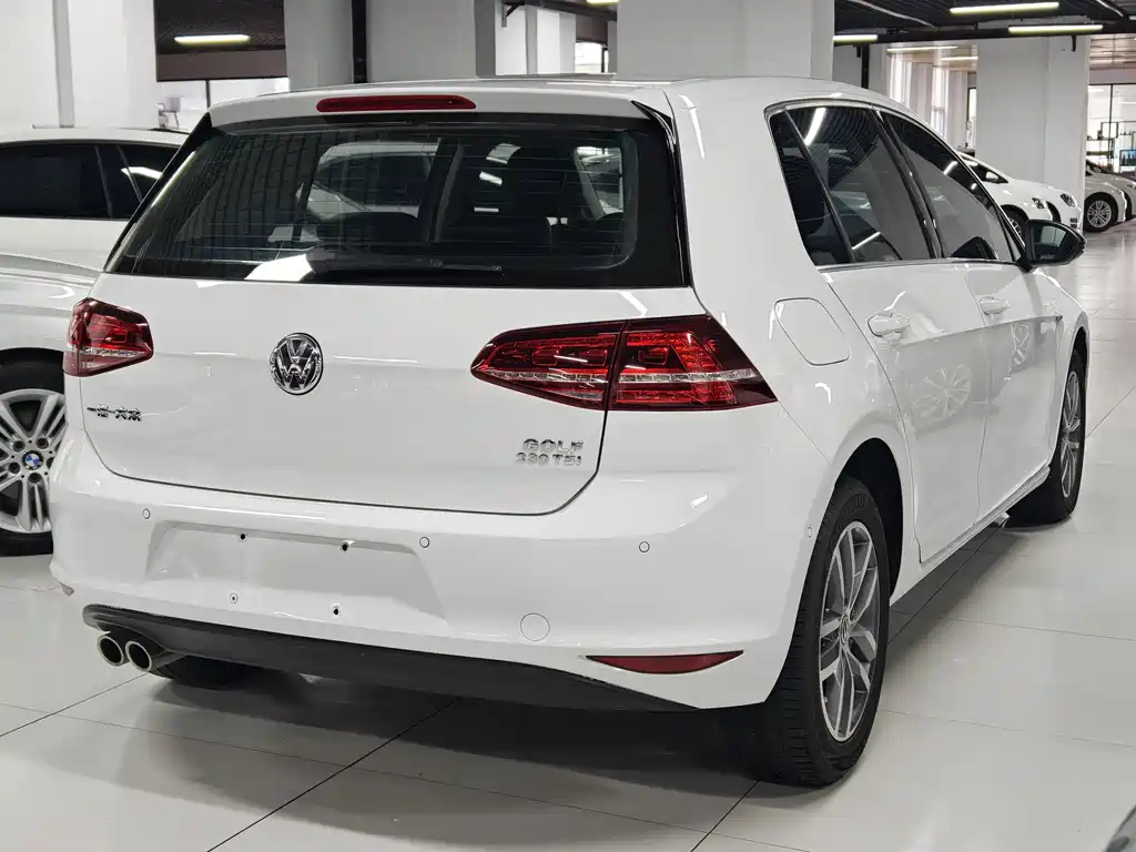 Volkswagen Golf — миниатюра 3