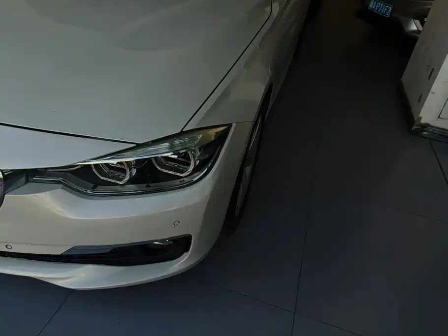 BMW 3 Series — миниатюра 5