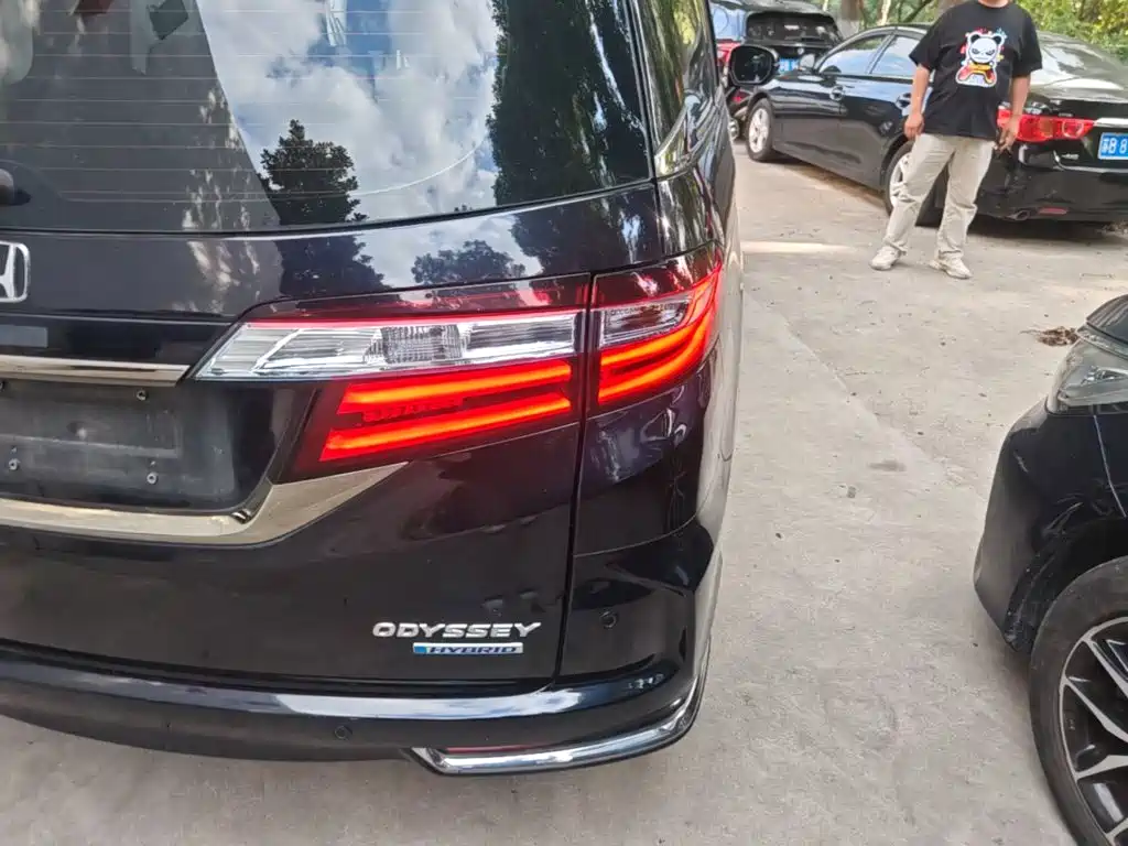 Honda Odyssey — миниатюра 8