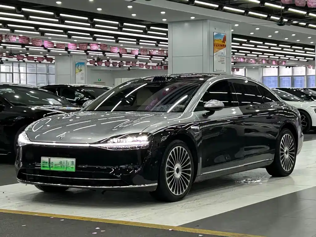 享界S9 2026款 增程 Max 后驱 53kWh (192线激光雷达）