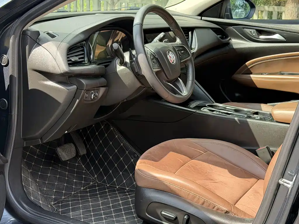 Buick Regal — миниатюра 4