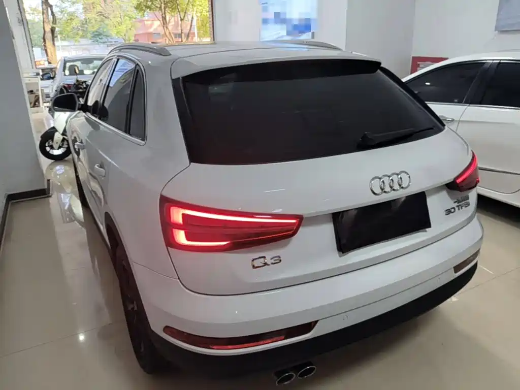Audi Q3 — миниатюра 5