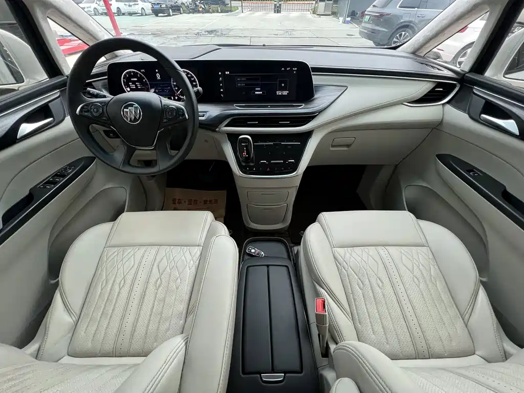 Buick GL8 — миниатюра 5
