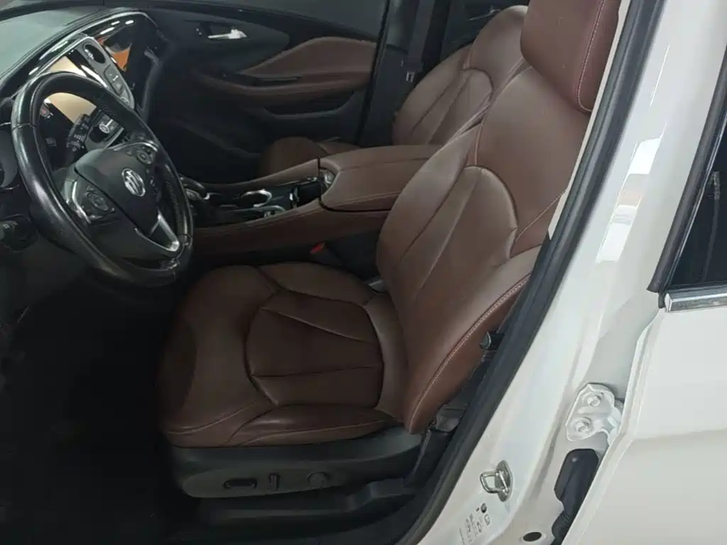 Buick Envision Plus — миниатюра 15