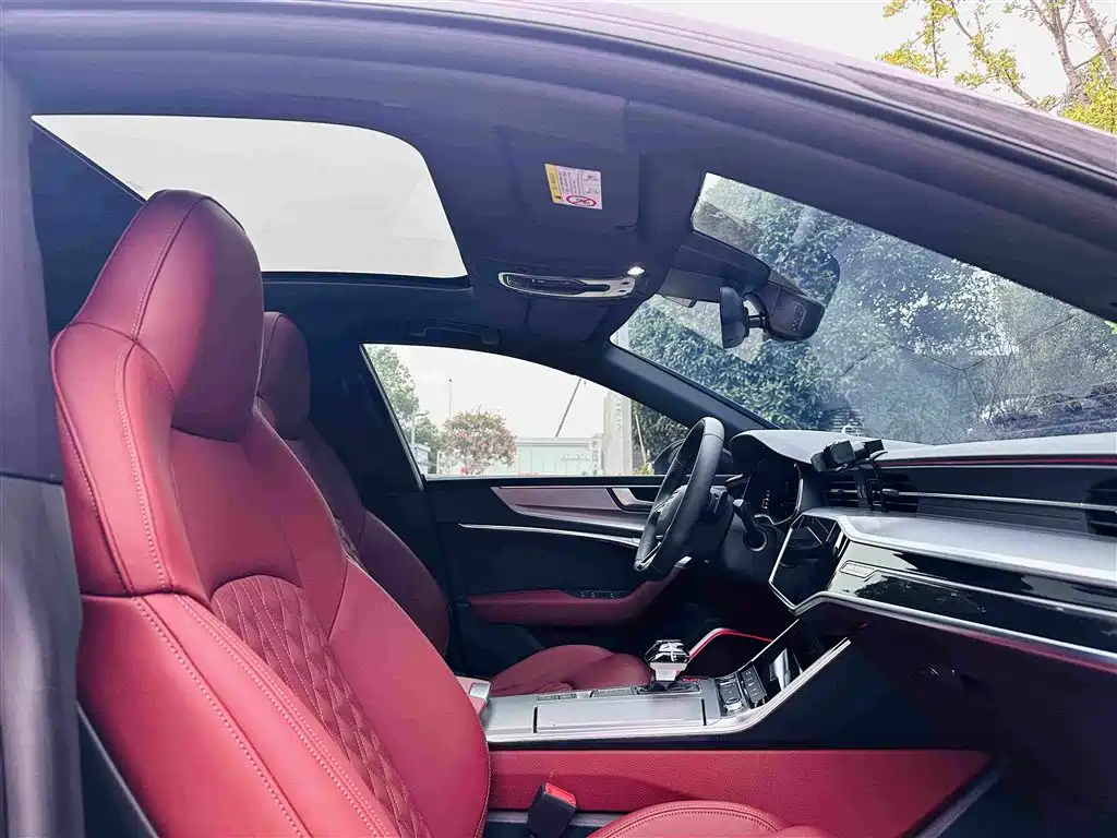 Audi A7L — миниатюра 12