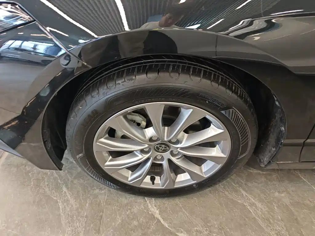 Toyota Avalon — миниатюра 23