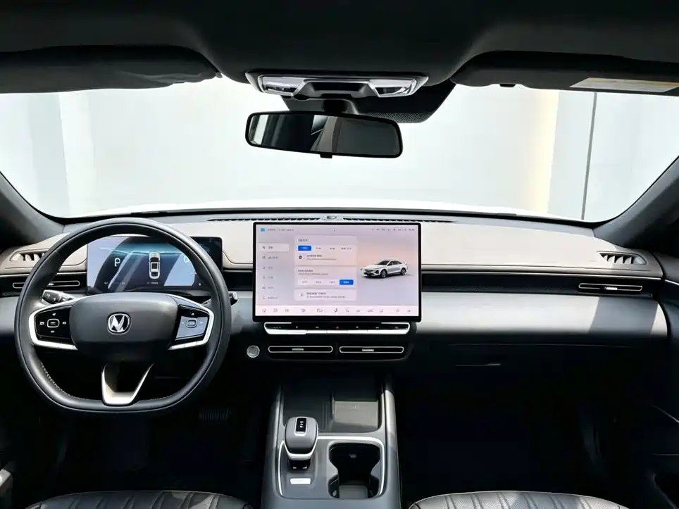 Changan Eado — миниатюра 7