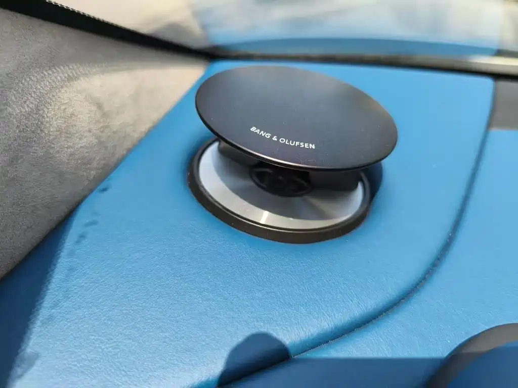 Aston Martin DB11 2019 4.0T V8 Coupe