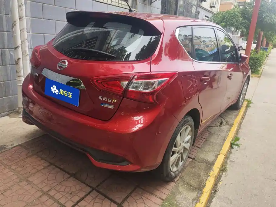 Nissan Tiida — миниатюра 3