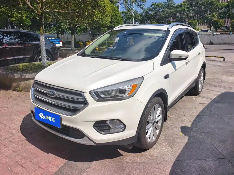 Ford Kuga 2017 EcoBoost 180 2WD Luxury Wing Type